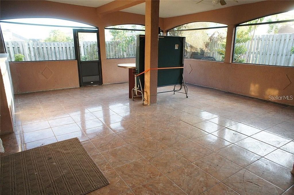 Image 19 of property listing at 5948 WINCHESTER ISLE ROAD, Orlando, FL 32829
