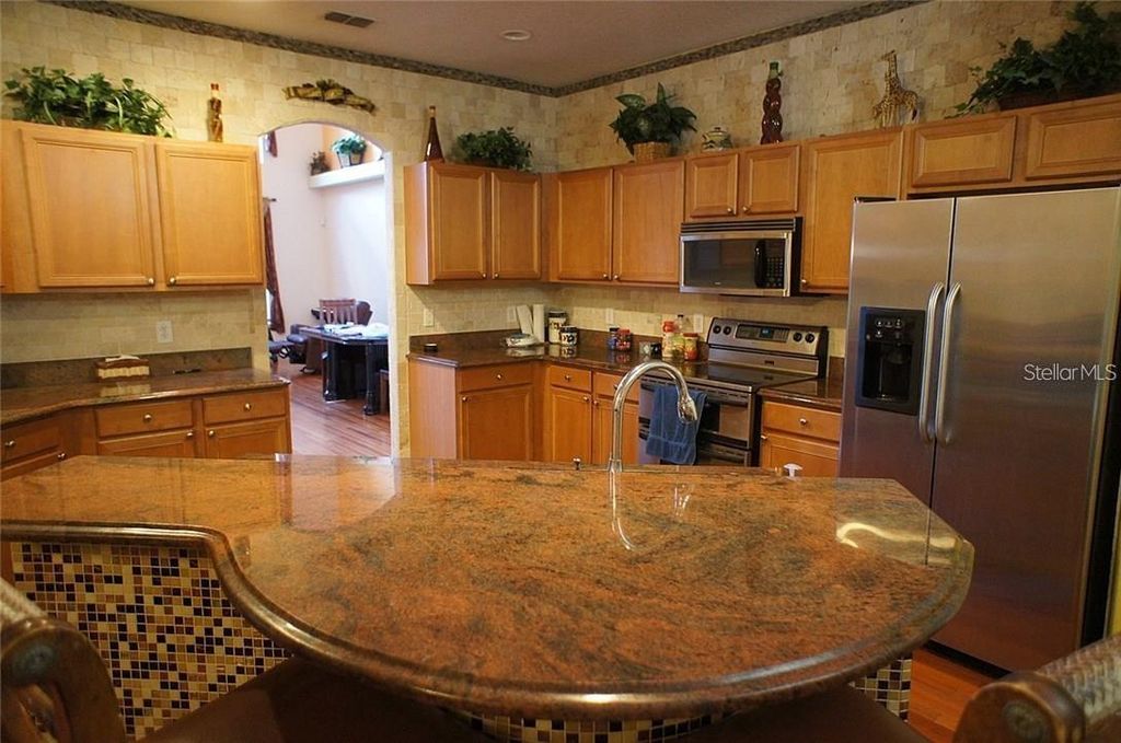 Image 8 of property listing at 5948 WINCHESTER ISLE ROAD, Orlando, FL 32829