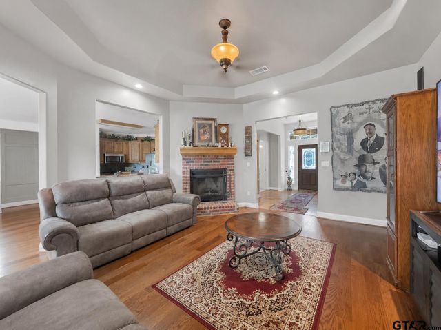 309 CR 1695, Mount Pleasant, TX 75455