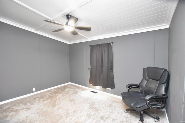 6060 E 800 N, Monticello, IN 47960