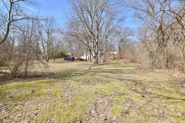 6060 E 800 N, Monticello, IN 47960