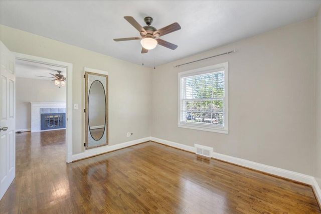 294 Webster Heights RD, Roanoke, VA 24012