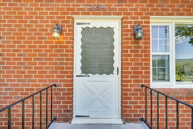 294 Webster Heights RD, Roanoke, VA 24012