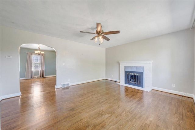 294 Webster Heights RD, Roanoke, VA 24012
