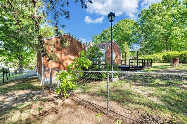 294 Webster Heights RD, Roanoke, VA 24012