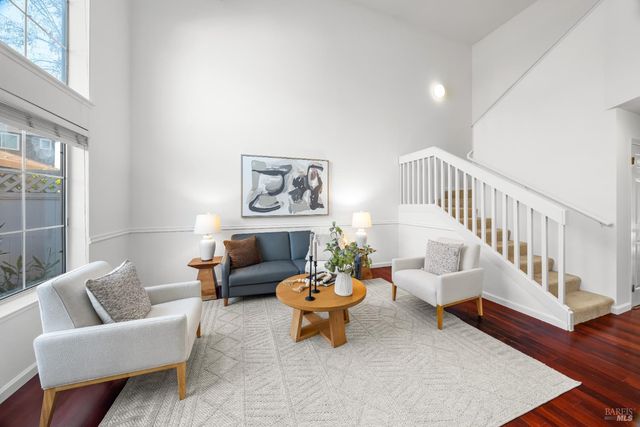 1757 Burgundy Ct, Petaluma, CA 94954