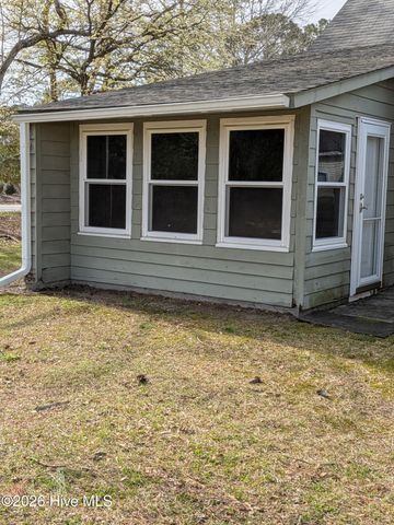 120 Ashley Place, New Bern, NC 28562