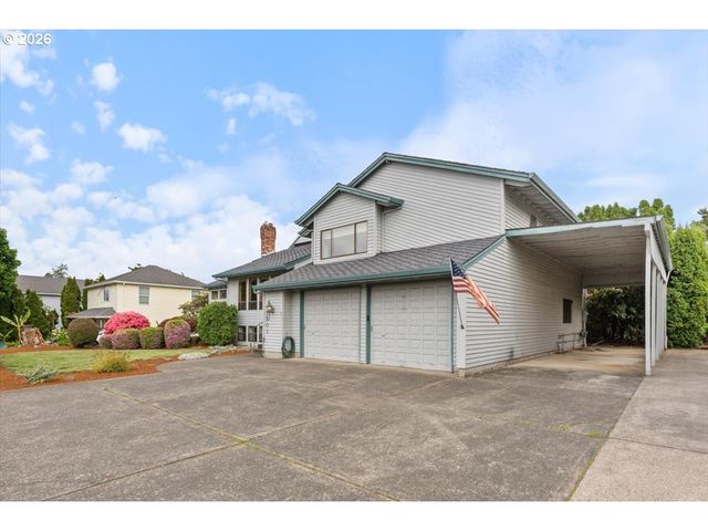 17501 Ne CLACKAMAS St, Portland, OR 97230