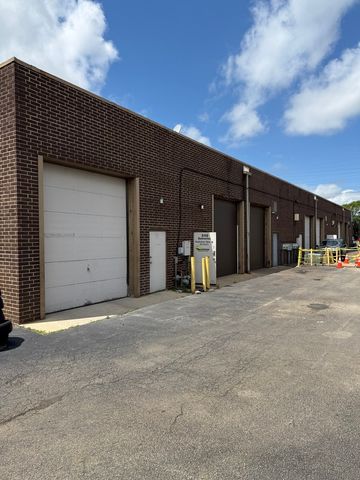 500 E Saint Charles Road, Carol Stream, IL 60188