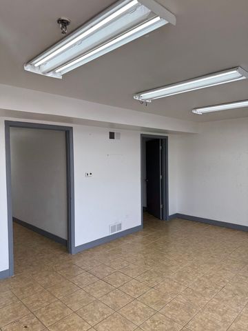 500 E Saint Charles Road, Carol Stream, IL 60188