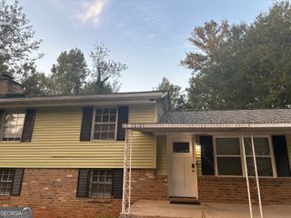 602 Dixon Road, Jonesboro, GA 30238