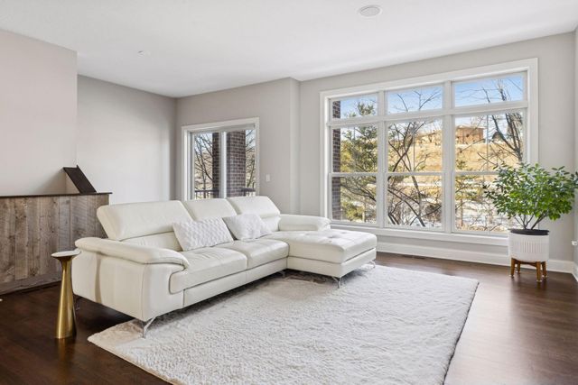 336 Spring Street, Saint Paul, MN 55102