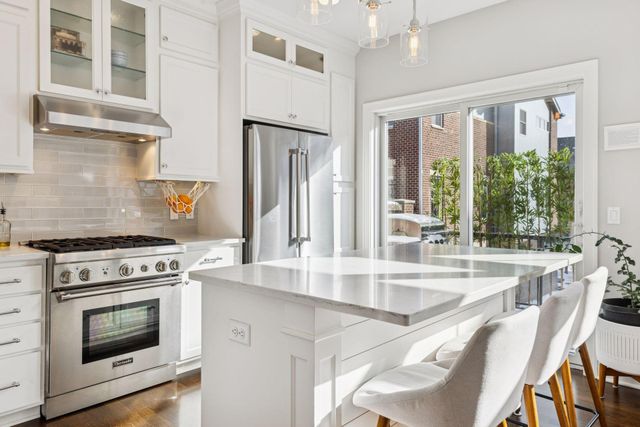 336 Spring Street, Saint Paul, MN 55102