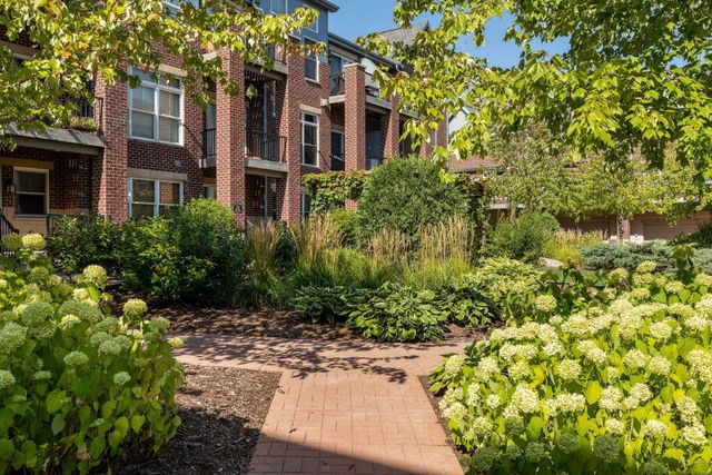 336 Spring Street, Saint Paul, MN 55102