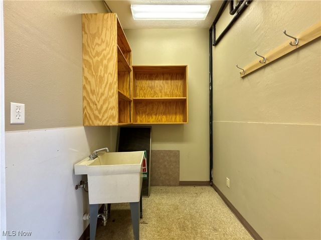 3312 Lake Avenue, Ashtabula, OH 44004