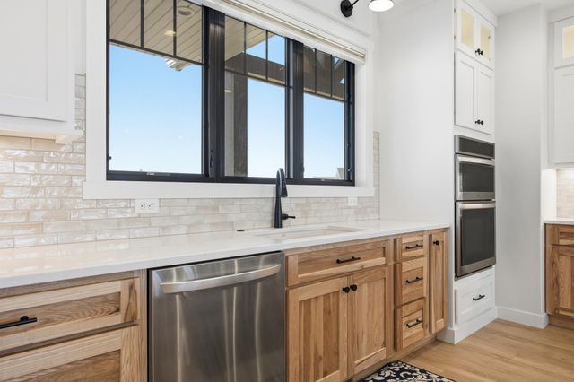 3632 Crimson Loop S, Fargo, ND 58104