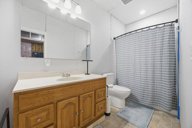 3632 Crimson Loop S, Fargo, ND 58104