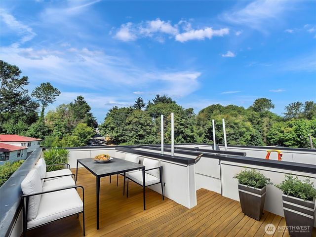 3628 14th Avenue S, Seattle, WA 98144