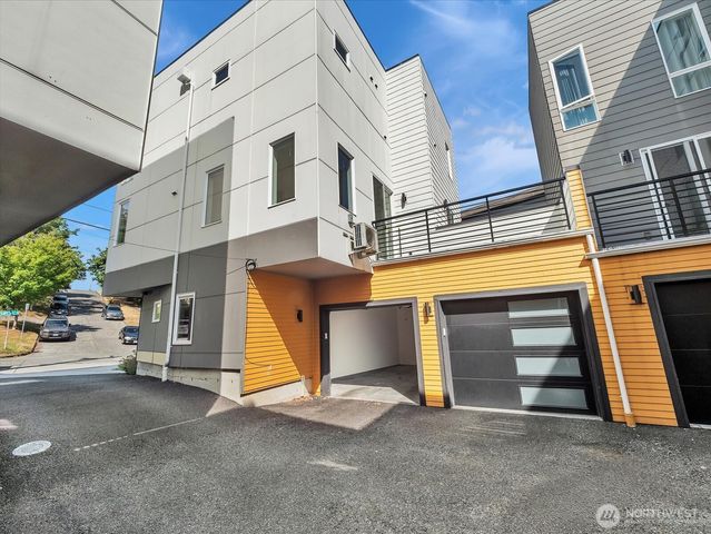 3628 14th Avenue S, Seattle, WA 98144