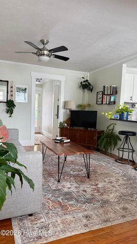 1943 Hudson Drive, Wilmington, NC 28403