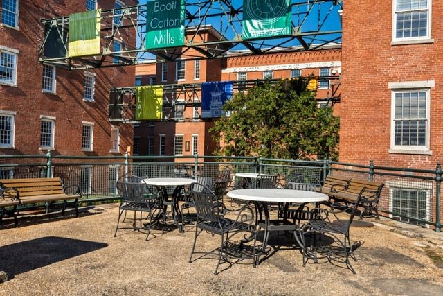 130 John St 142, Lowell, MA 01852