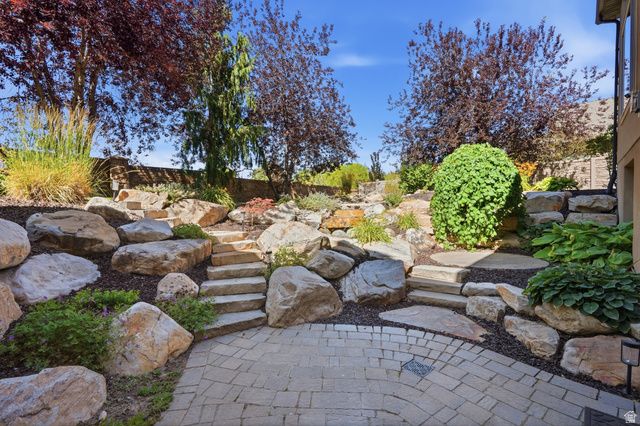 3094 W BISON RIDGE RD, South Jordan, UT 84095