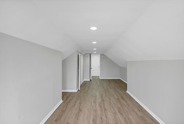 2417 N 76th Avenue, Elmwood Park, IL 60707