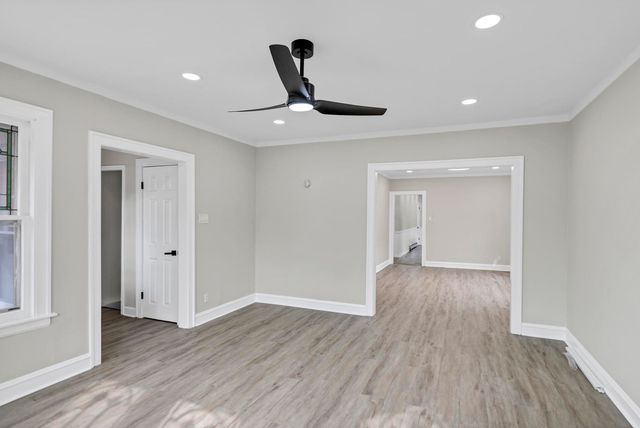 2417 N 76th Avenue, Elmwood Park, IL 60707