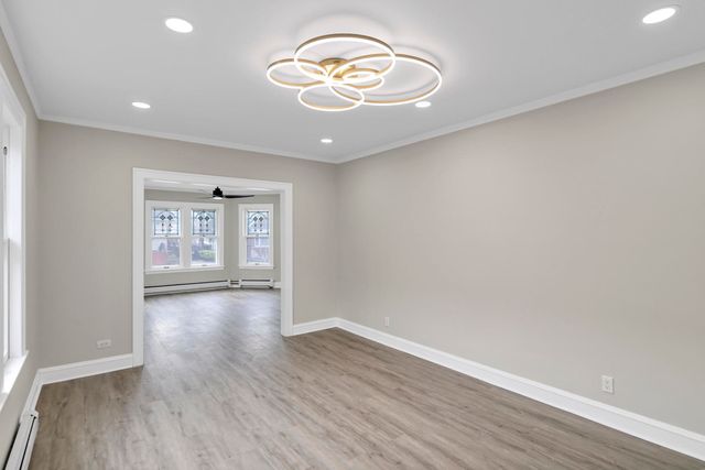 2417 N 76th Avenue, Elmwood Park, IL 60707