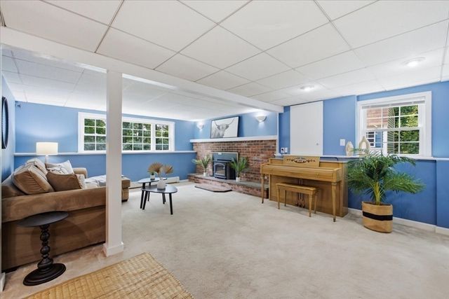 92 Lovering Street, Medway, MA 02053