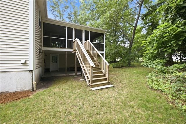 92 Lovering Street, Medway, MA 02053