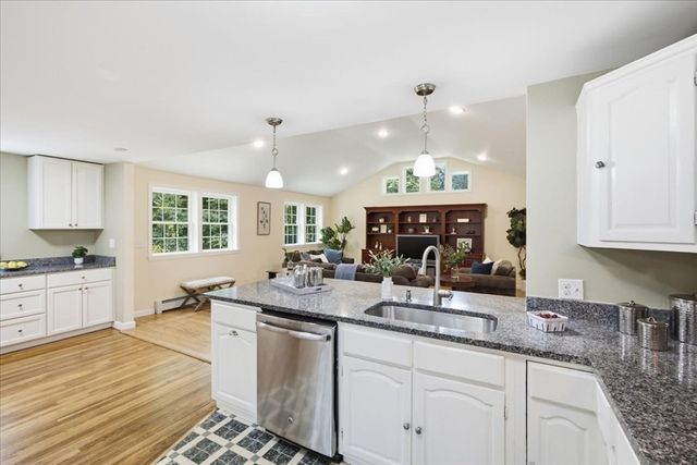 92 Lovering Street, Medway, MA 02053