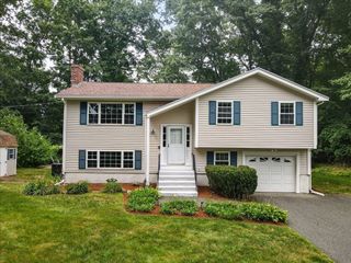 92 Lovering Street, Medway, MA 02053