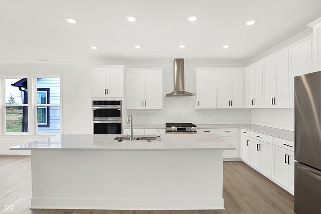 5062 Foxley Park Lane, Avon, IN 46123