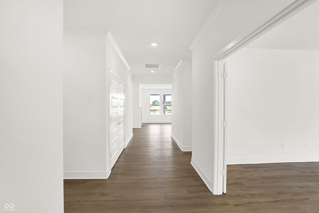 5062 Foxley Park Lane, Avon, IN 46123