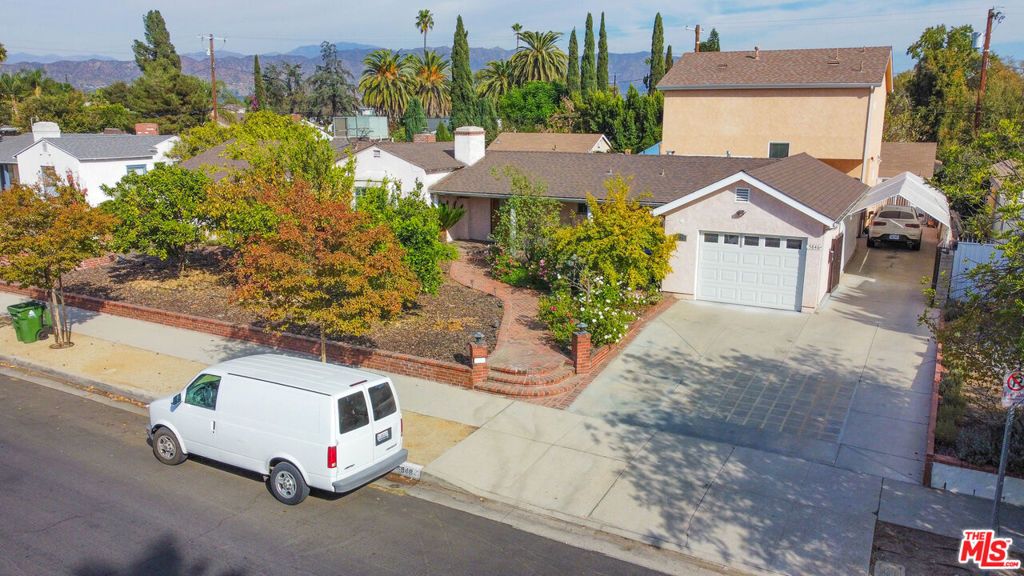 Image 20 of property listing at 5848 Cleon Avenue, North Hollywood, CA 91601