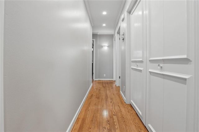 6909 W 98th Terrace, Overland Park, KS 66212