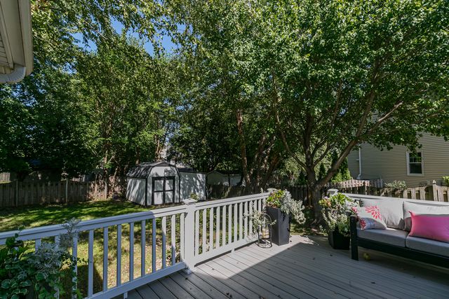 4495 34th Street Court, Bettendorf, IA 52722