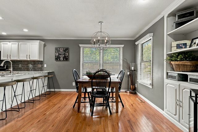 4495 34th Street Court, Bettendorf, IA 52722