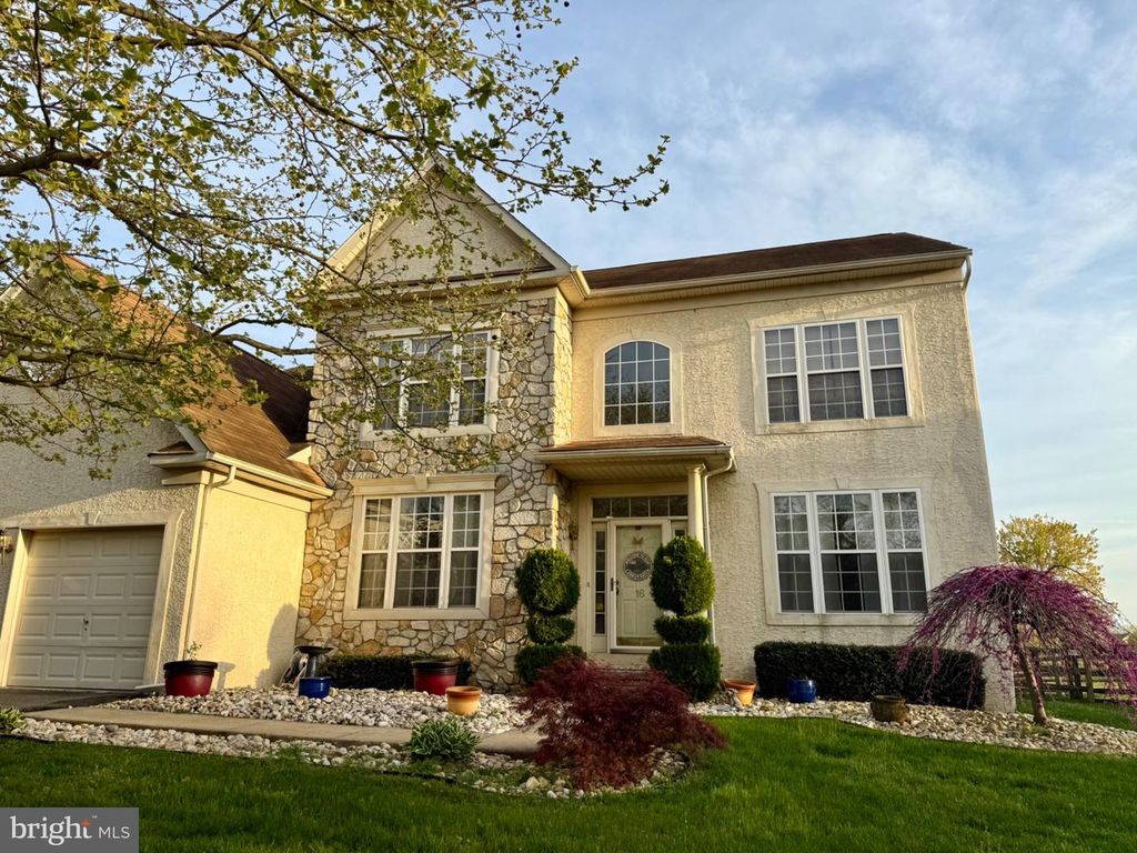 16 PALMER DR, Middletown, DE 19709
