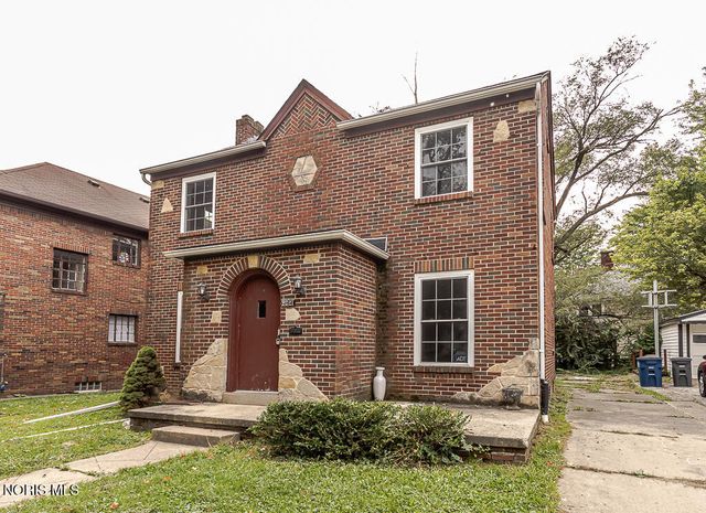 2021 Wyndhurst Road, Toledo, OH 43607