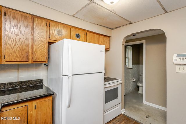 2021 Wyndhurst Road, Toledo, OH 43607