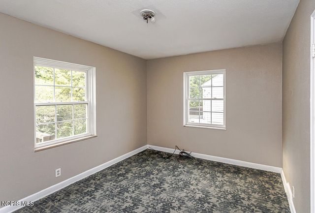 2021 Wyndhurst Road, Toledo, OH 43607