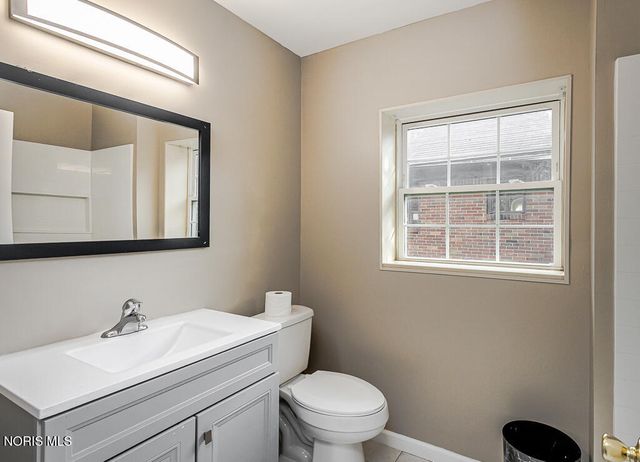 2021 Wyndhurst Road, Toledo, OH 43607