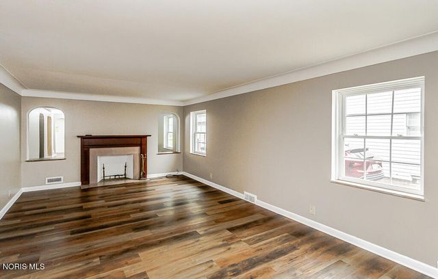 2021 Wyndhurst Road, Toledo, OH 43607