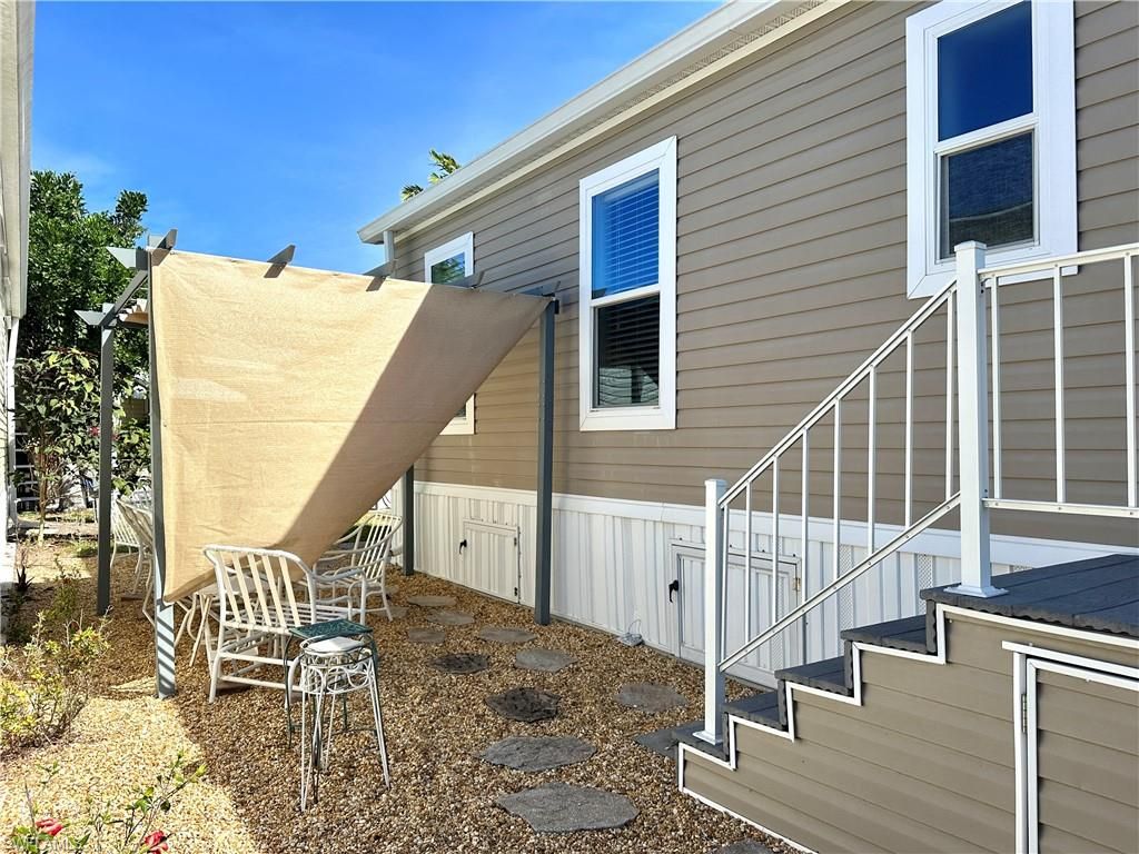 4520 Split Log LN E, ESTERO, FL 33928 — photo 3