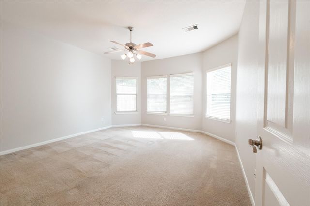1004 Summer Wood Boulevard, Conroe, TX 77303
