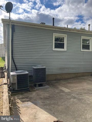 4418 23RD PKWY, Temple Hills, MD 20748