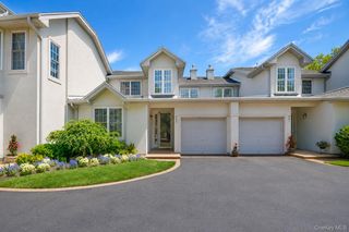 562 Bardini Drive, Melville, NY 11747