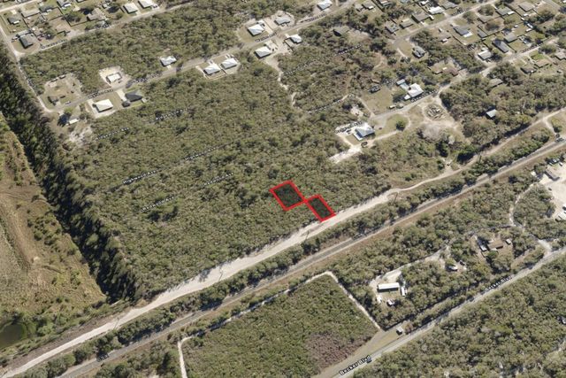 RIEGEL AVENUE 25-26, Orange City, FL 32763